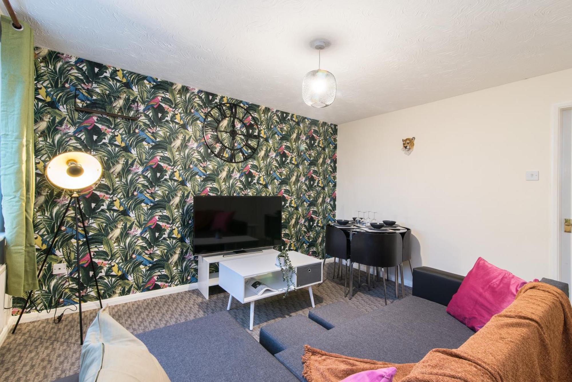 Coventry- Perchfoot 3 Bedroom Contractor And Pet-Friendly Spacious House By Sublime Stays Εξωτερικό φωτογραφία